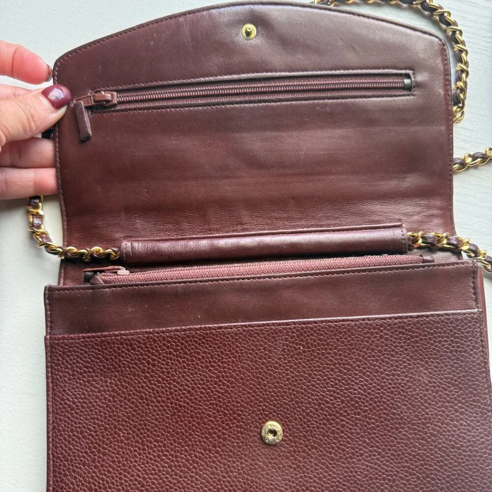 CHANEL Caviar 24K Gold plated Vintage Timeless CC crossbody bag - Classic Brown - Picture 4 of 12